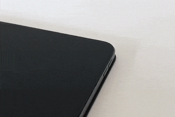 Smart Sleep/Wake Function With an Infinity Cover