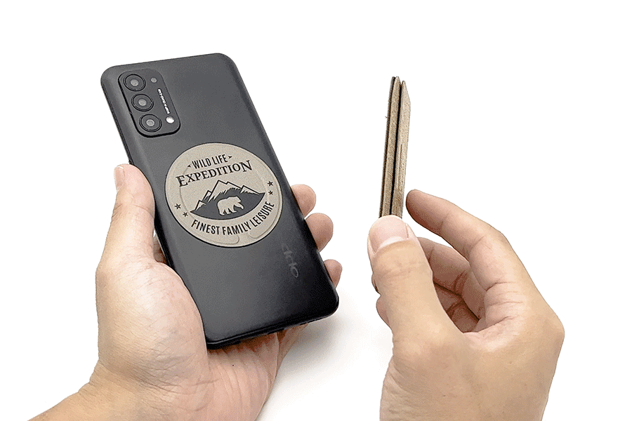 Transform Into A Magnetic Phone In A Snap