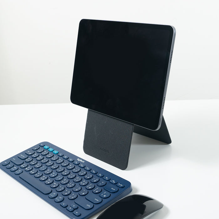 TITAN No.9 Universal Tablet Holder