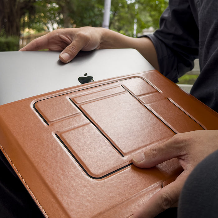 Envelope | Laptop Sleeve with Stand